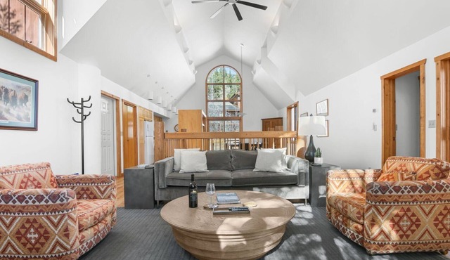 RMR: Ringer House in Teton Village