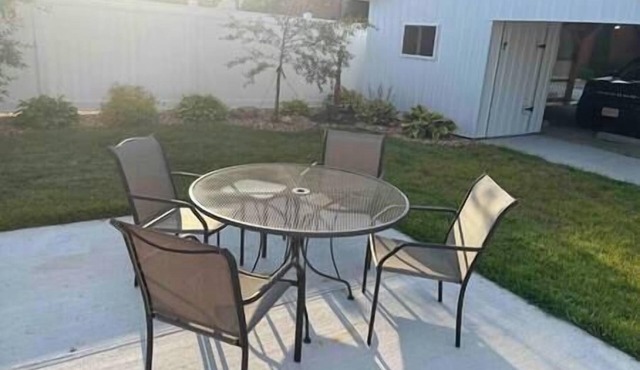 Roam Suite at Brickhouse Inn