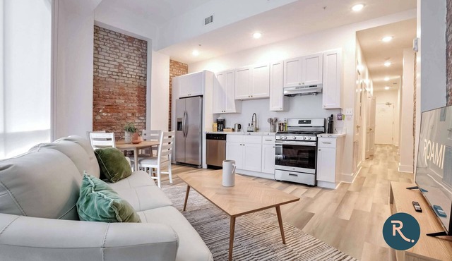 Roami at Churchill | 2 Bedroom