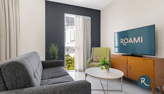 Roami at Habitat Brickell | Pool+Balcony | 1BR
