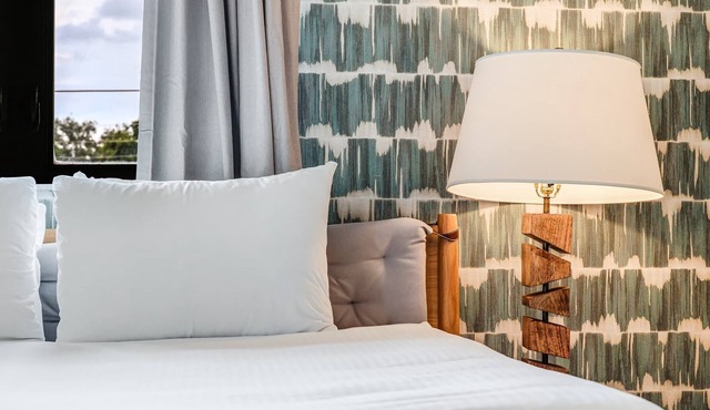 Roami at The Palace | 4 Bed Combo | 2 Units