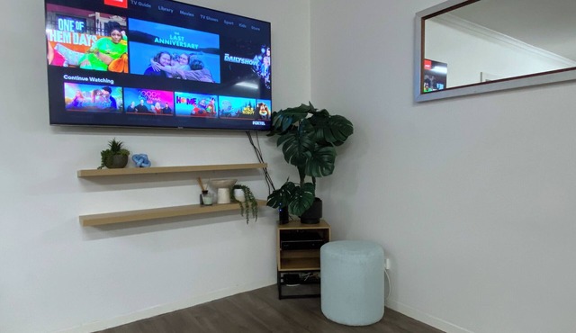 Roantree House 4BR Secure yard CBD Walkable Most Central