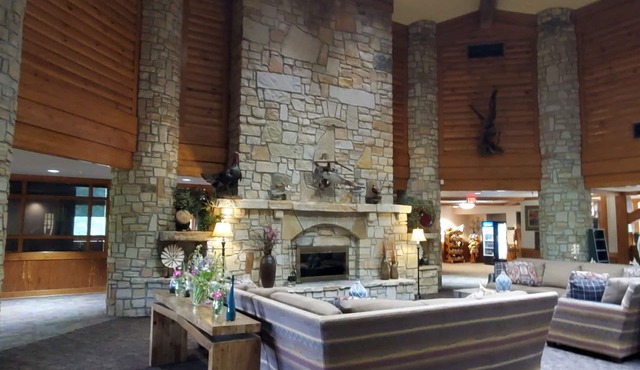 Roaring River State Park