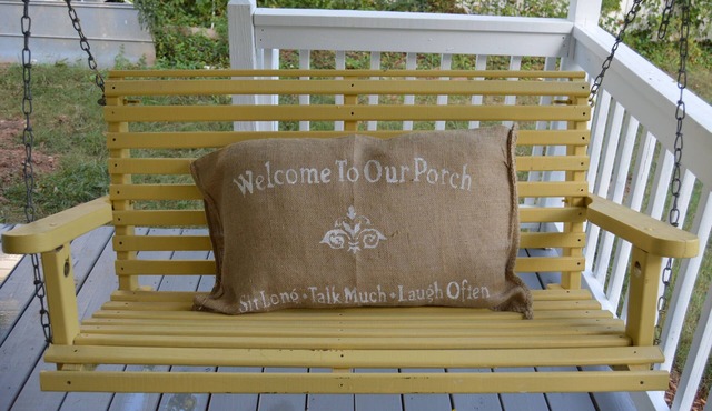 Robena's Place; Just 7 miles to Biltmore House or Downtown Asheville.