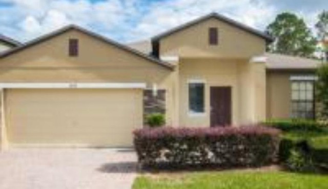 Robert's Cypress Pointe Vacation Home by IPG