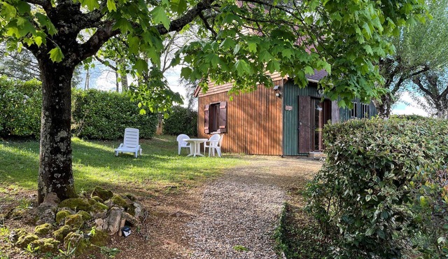 Robin, Gîte and shared swimming pool