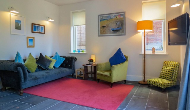 Robin's Egg - sleeps 2 guests in 1 bedroom