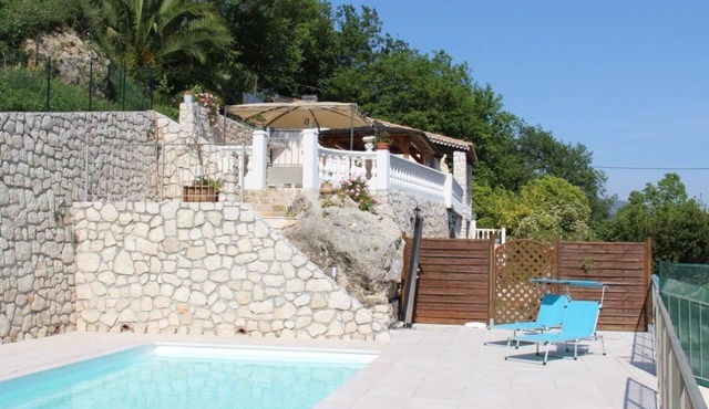 "Rocabel" mit Blick auf das Wasser by Interhome