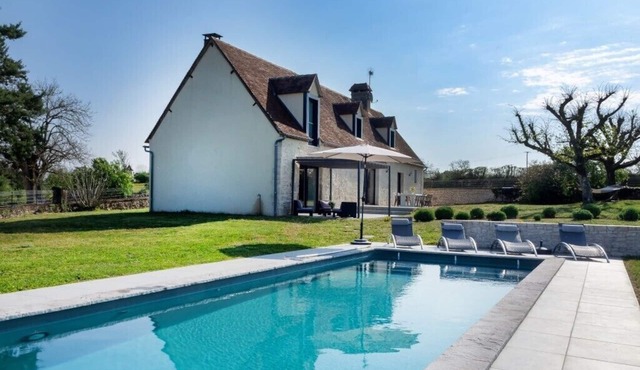 Rocamadour, beautiful authentic home with large garden and private swimming pool