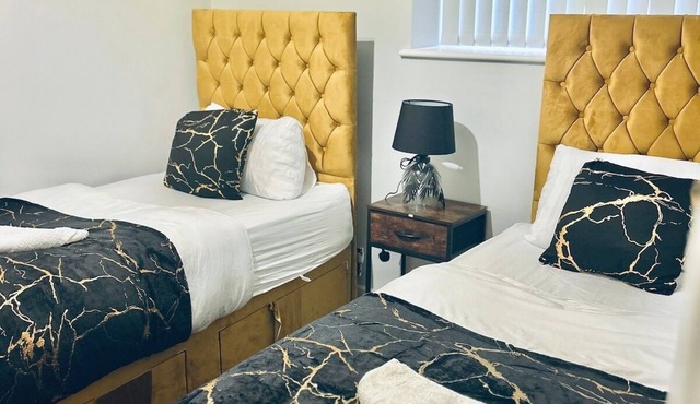 Rochester Castle Luxury 2BR Flats