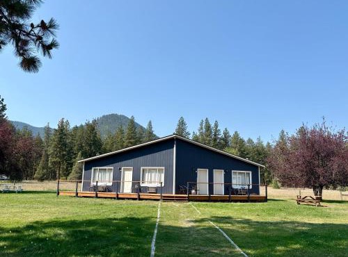 Rock Creek Mercantile & Motel