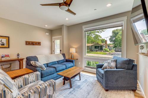 Rock Hall Retreat w/Balcony Near Park & Marina!