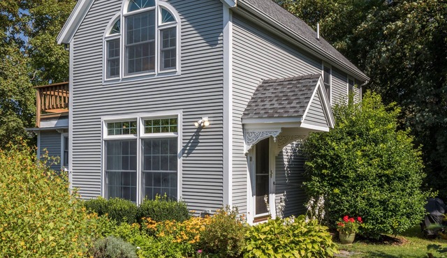 Rock Harbor Retreat: Special Get-aways available in Sept. Week/Wk-ends available