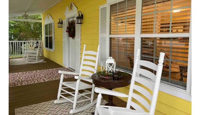 ROCK ISLAND HIDEAWAY!