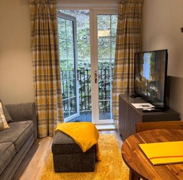 Rock Mill - Luxury 1 Bedroom Apartment 20 with Private Balcony