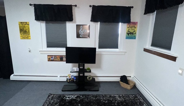 Rock & Roll into the Finger Lakes!