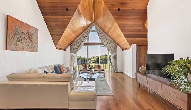 Rockfield Park - Historic Estate with Panoramic Ocean Views