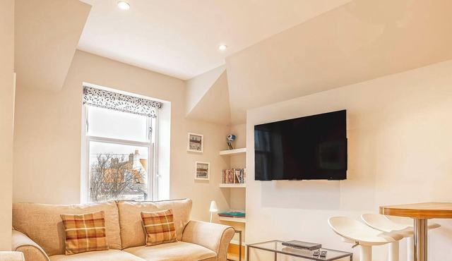 Rocklands (No 11) | Elie