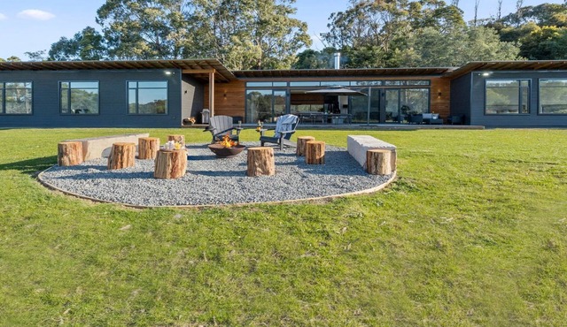 Rockleigh Retreat – rural charm and contemporary living in a stunning getaway