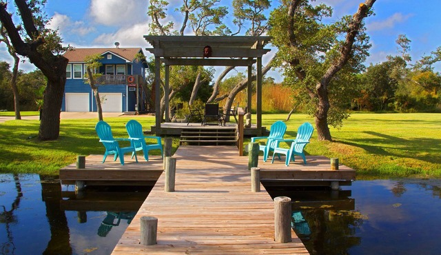 Rockport Retreat w/2 Cottages & Wildlife Views