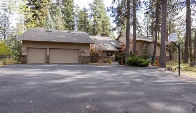 Rockrose- Perfect multifamily home(new Management)