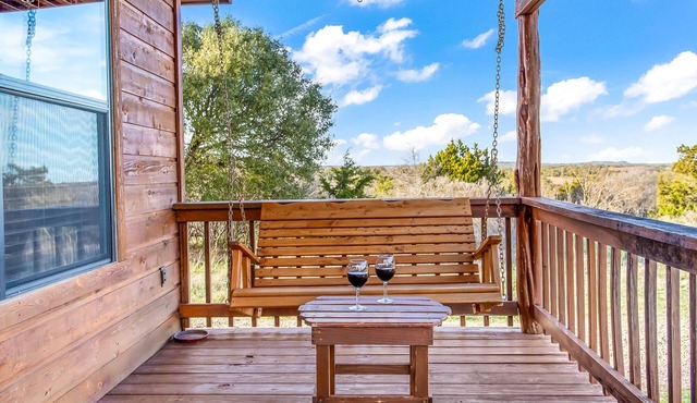 Rockview Cabin 5 | Spectacular Views of Enchanted Rock!