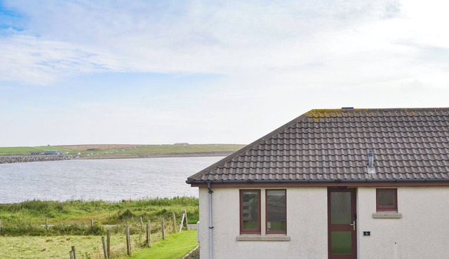 Rockworks Chalets No.6 - UK7045