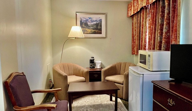 Rocky Mountain Lodge - Standard Room, 1 King Bed