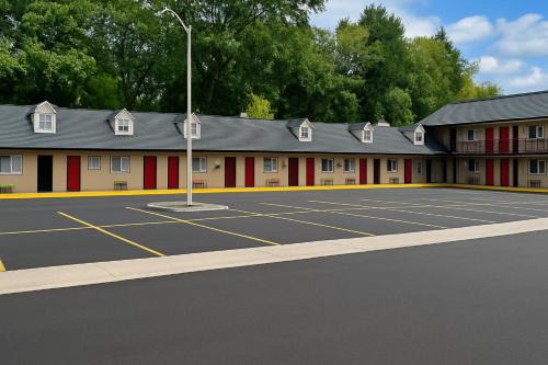 Rocky Mountain Lodge & Suites