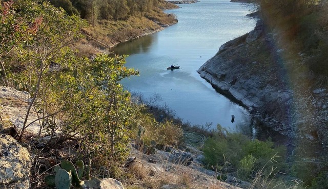 Rocky Point Lakehouse *Family Friendly/8 adults maximum*