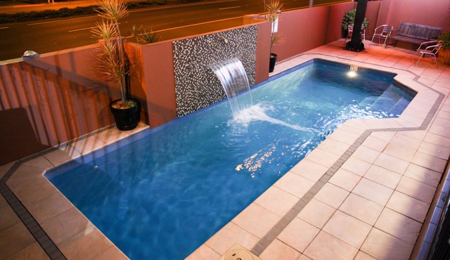 Rocky Resort Motor Inn