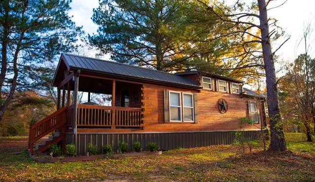 Rocky Ridge Rustic Retreat - 1 Bed/1 Loft/Bunk Beds