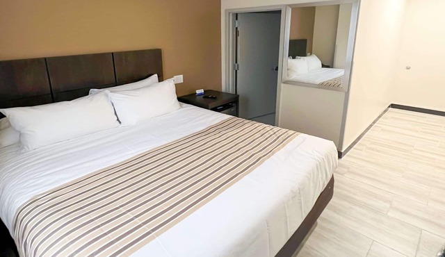 Rodeway Inn Brooklyn - Brownsville