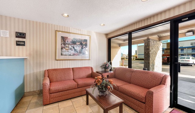 Rodeway Inn Columbus West