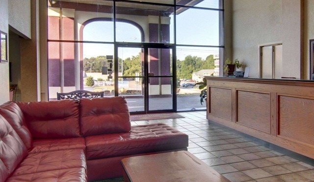 Rodeway Inn Conference Center El Dorado