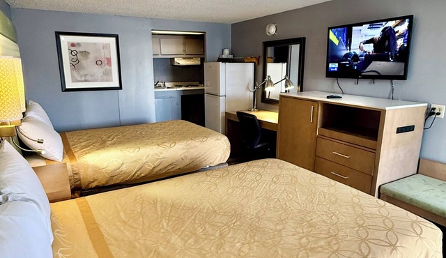Rodeway Inn Findlay University Area