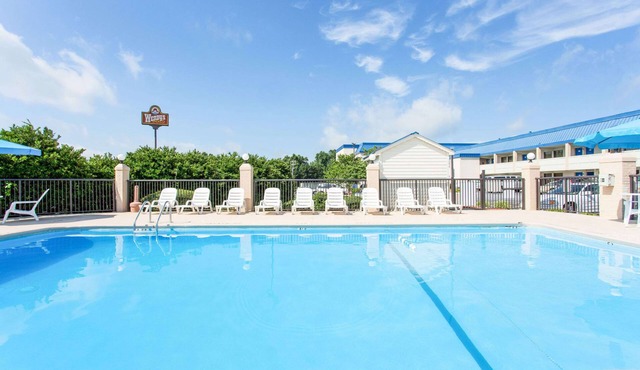 Rodeway Inn High Point - Archdale