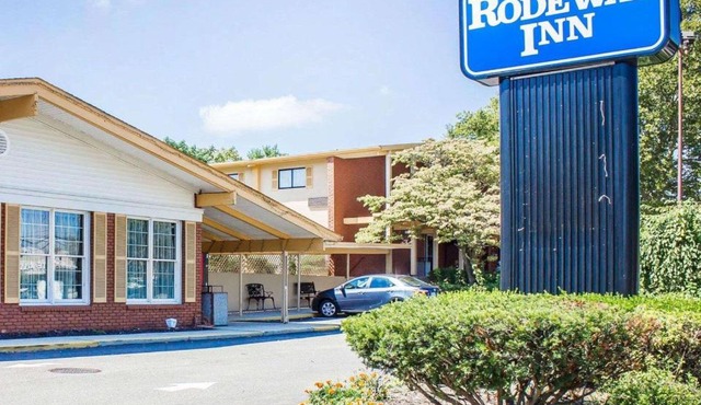 Rodeway Inn Huntington Station - Melville