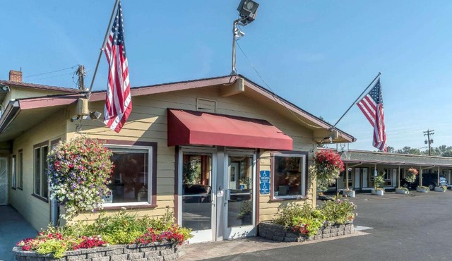 Rodeway Inn Medford South I-5