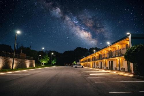 Rodeway Inn Monroe