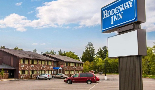 Rodeway Inn Muskegon Airport