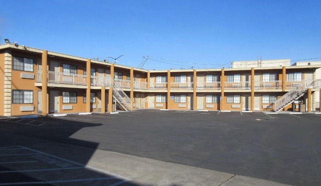 Rodeway Inn San Pablo Hilltop