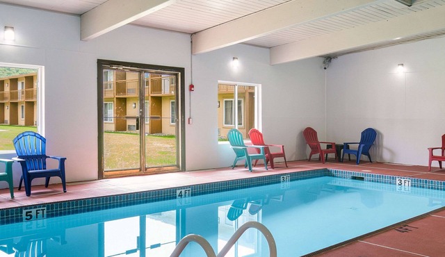 Rodeway Inn & Suites Stroudsburg - Poconos