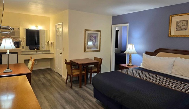 Rodeway Inn & Suites Blythe I-10