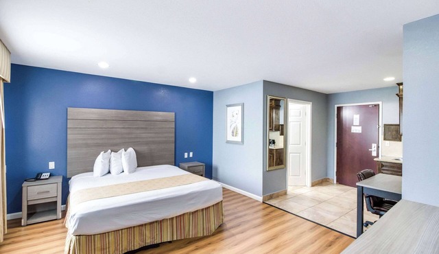 Rodeway Inn & Suites Port Arthur - Groves