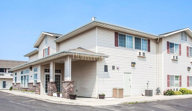 Rodeway Inn & Suites Spokane Valley