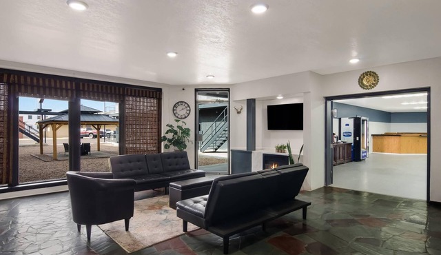 Rodeway Inn & Suites Sidney Historic Downtown I-80