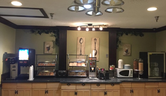 Rodeway Inn & Suites Smyrna - Nashville Area