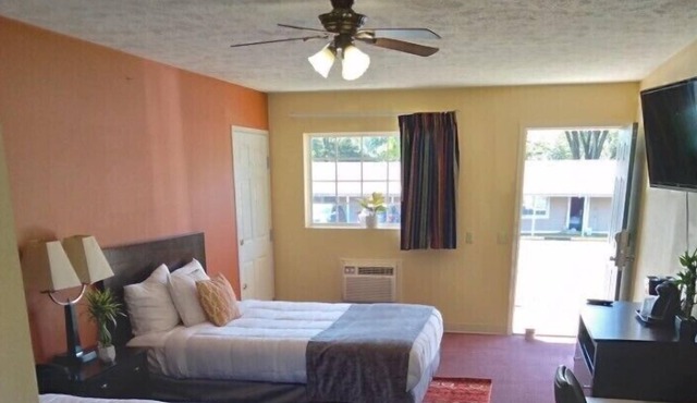 Rodeway Inn