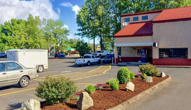 Rodeway Inn Willamette River